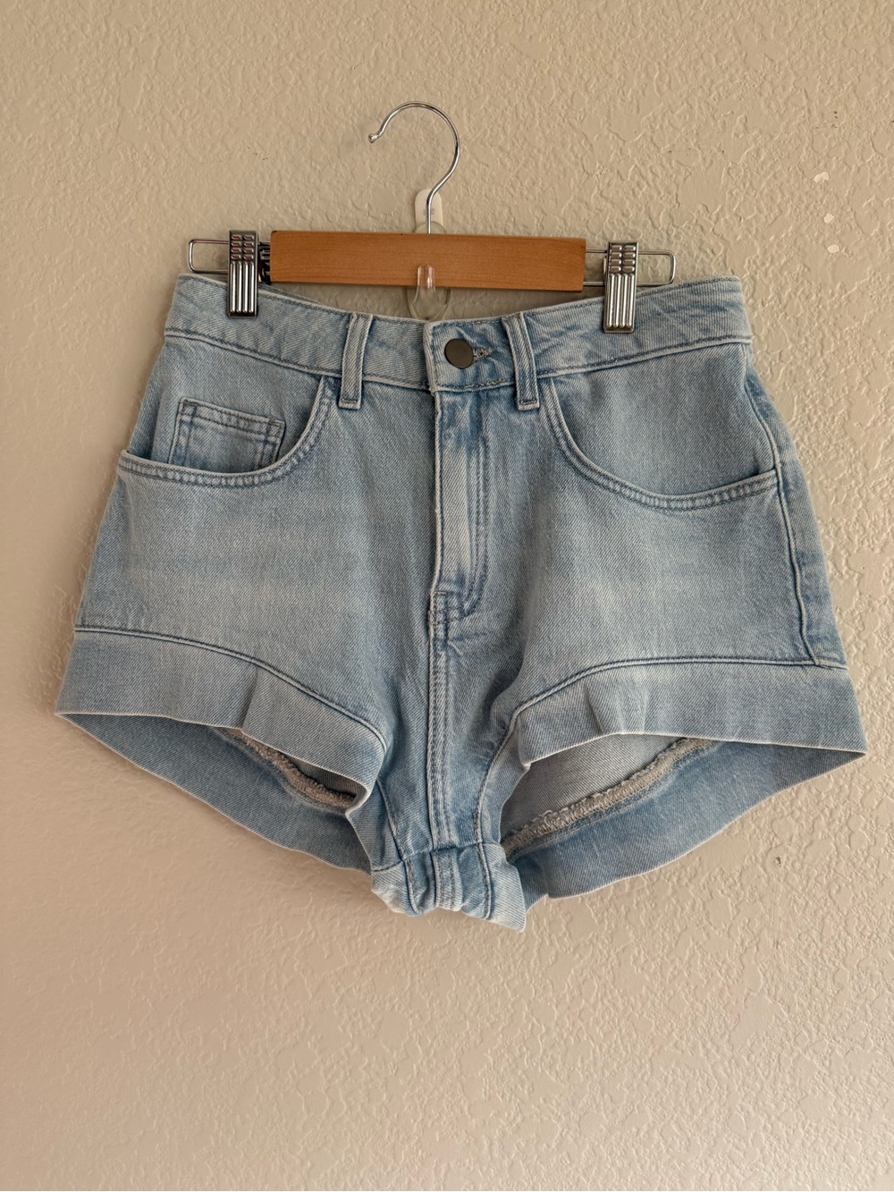 Silence + Noise High-Waisted Curved Hem Denim Micro Short NEW